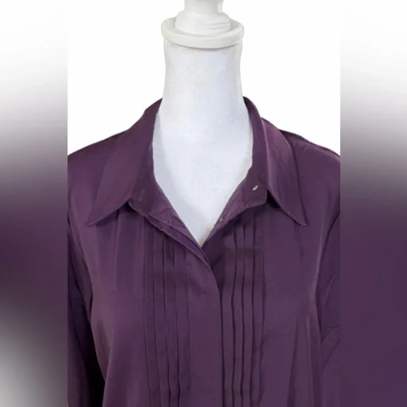 Banana Republic Purple Pleated Front Button Down Blouse - Picture 3 of 5